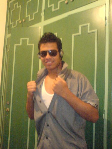 c moi encor marouane a la maison de mon cousin